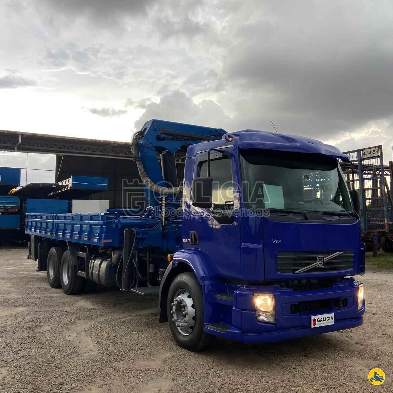 CAMINHAO VOLVO VOLVO VM 260 Guincho Munck Cavalo 6x2 Galícia Locações e Vendas  BETIM MINAS GERAIS MG